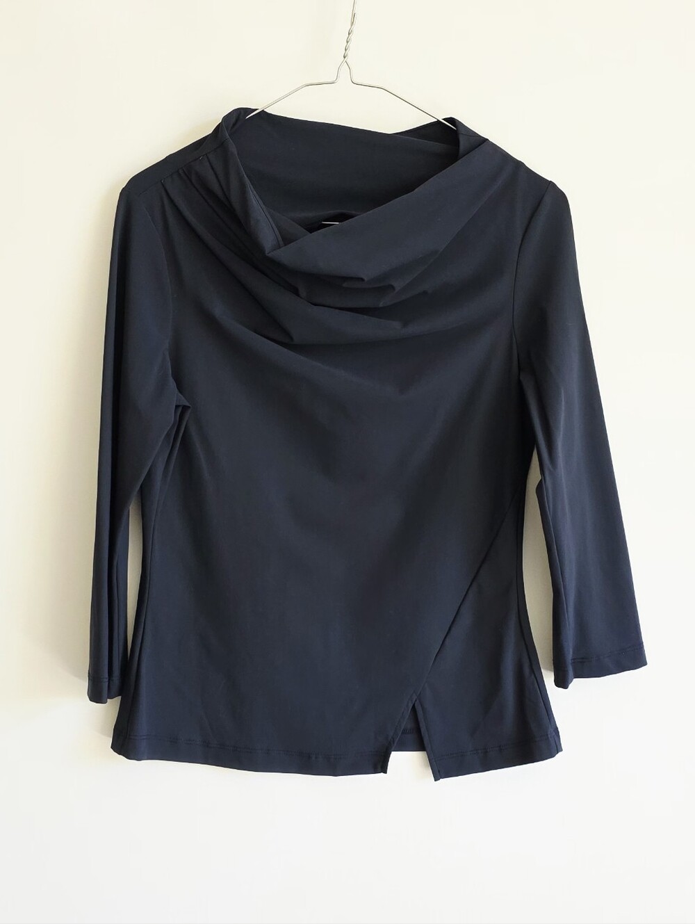 Porto Navy Blue Draped Neck Lightweight 3/4 Sleeves Women's Top Size 0